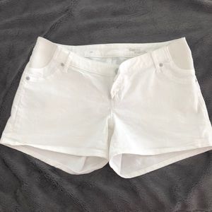 Gap maternity white denim shorts